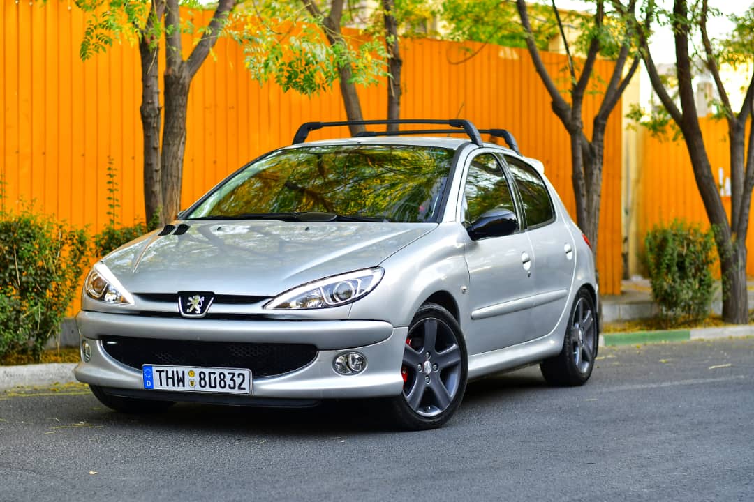 چراغ جلو پژو ۲۰۶ طرح ۲۰۷ - یک سال ضمانت تعویض